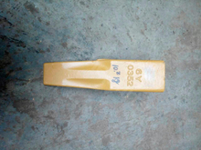 Ceterpillar R350 Ripper Tand 6y0352 door Casting